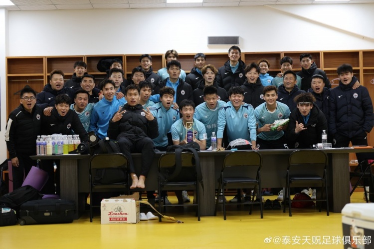  苑維瑋帶隊首秀告捷，泰安天貺足協杯5-1大勝青島五月的風