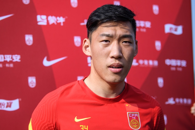  北青體育：朱辰杰是否以“面具人”形象出戰(zhàn)18強(qiáng)賽，仍需多方溝通