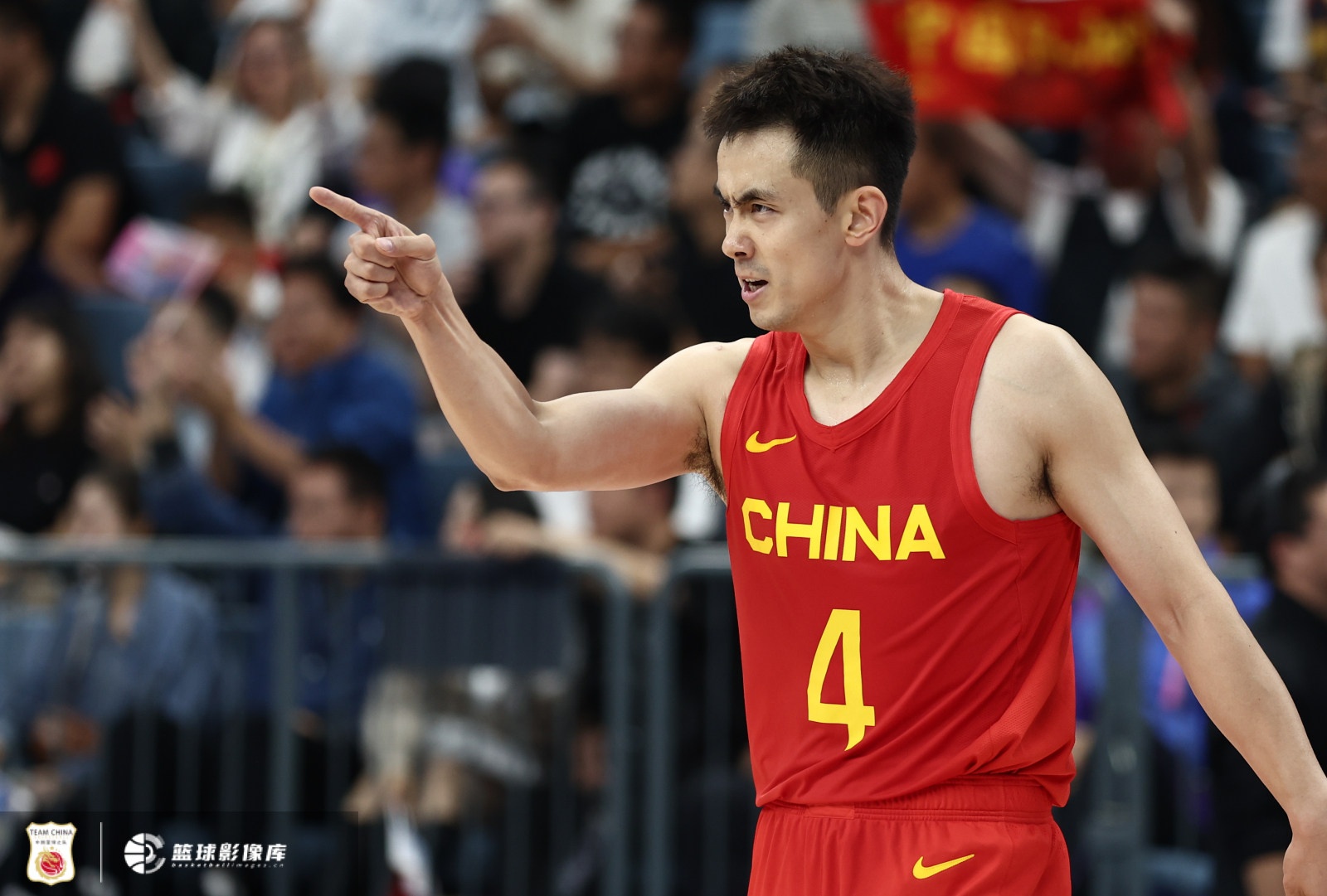  攻防俱佳！趙繼偉半場拿到6分1板4助2斷 正負值+14
