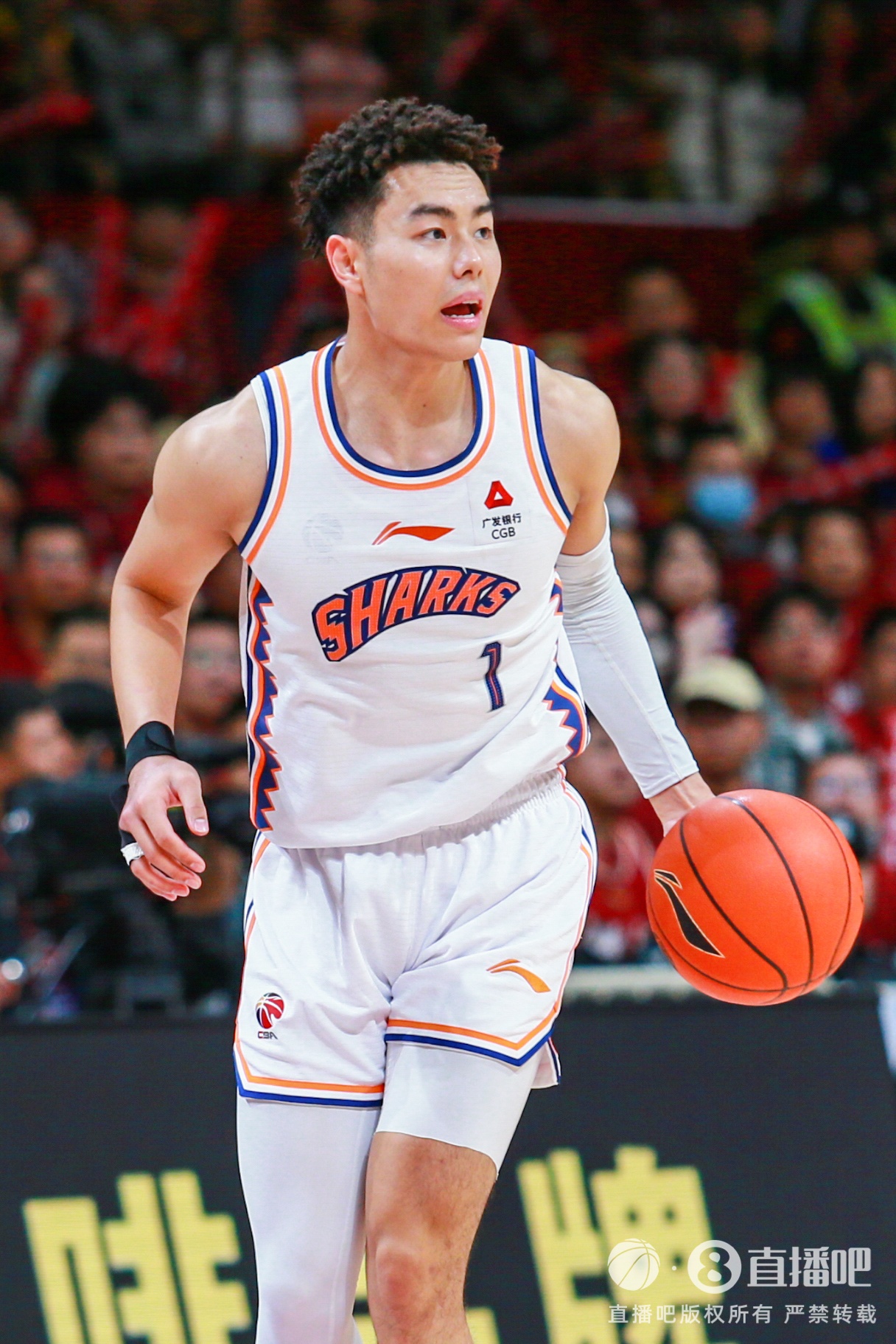  狀態(tài)火熱！李添榮15投10中&三分12中7 得到28分3板2助