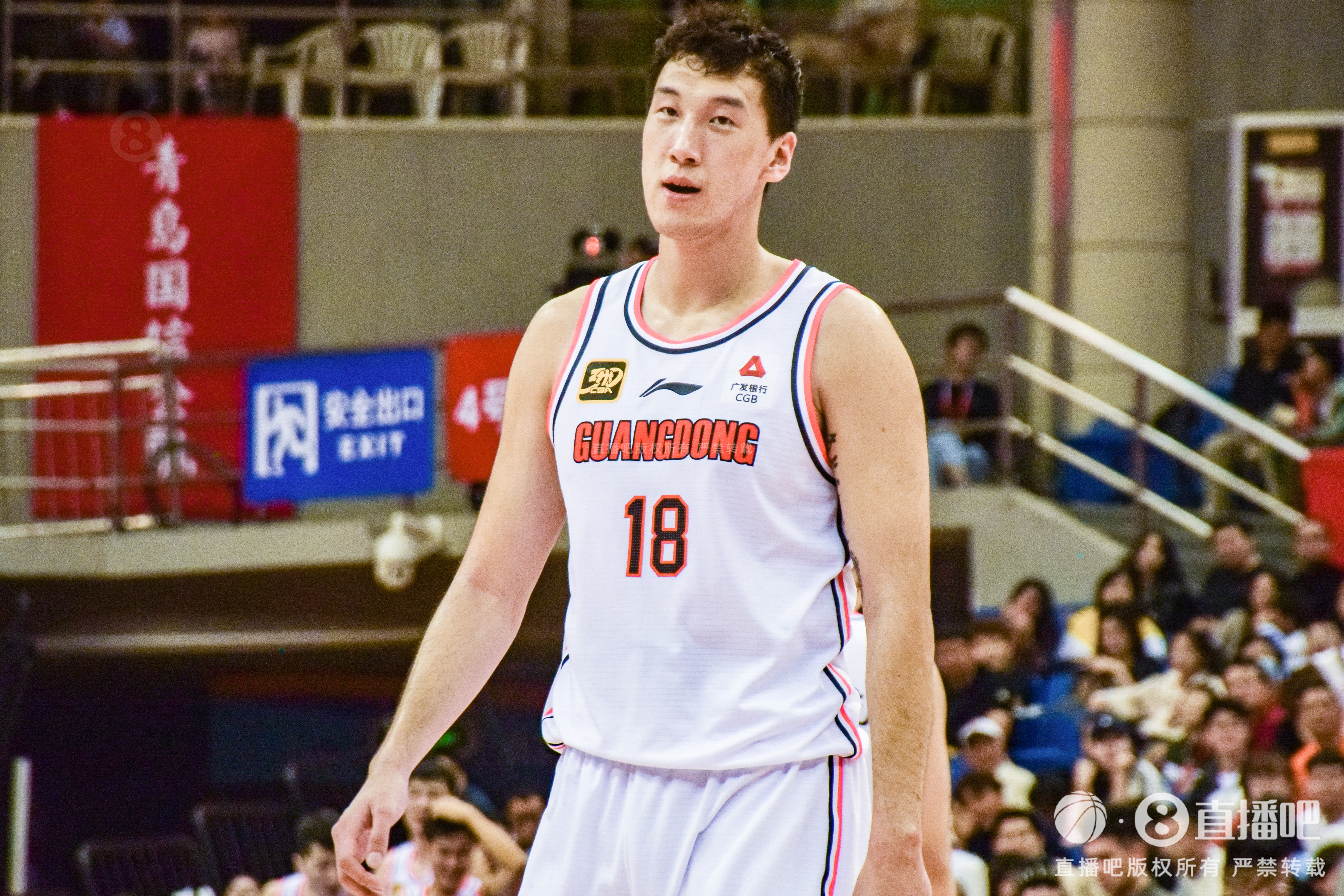  媒體人談張皓嘉&杜潤旺：以后都對杜潤旺好點 宏遠鋒線沒他不行的