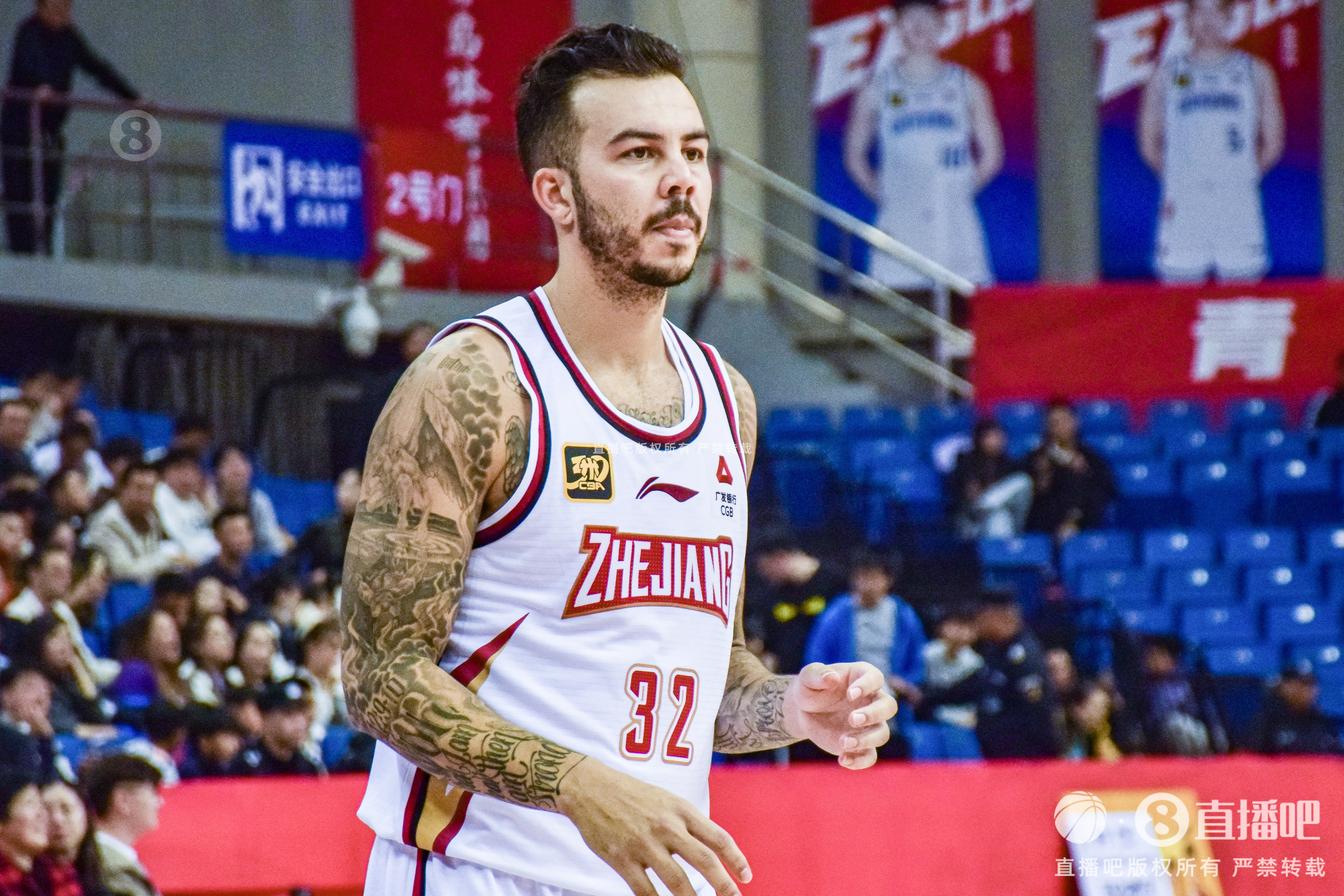  手感炸裂結(jié)果空砍！約克21中13&三分15中7空砍38分 另有6板8助