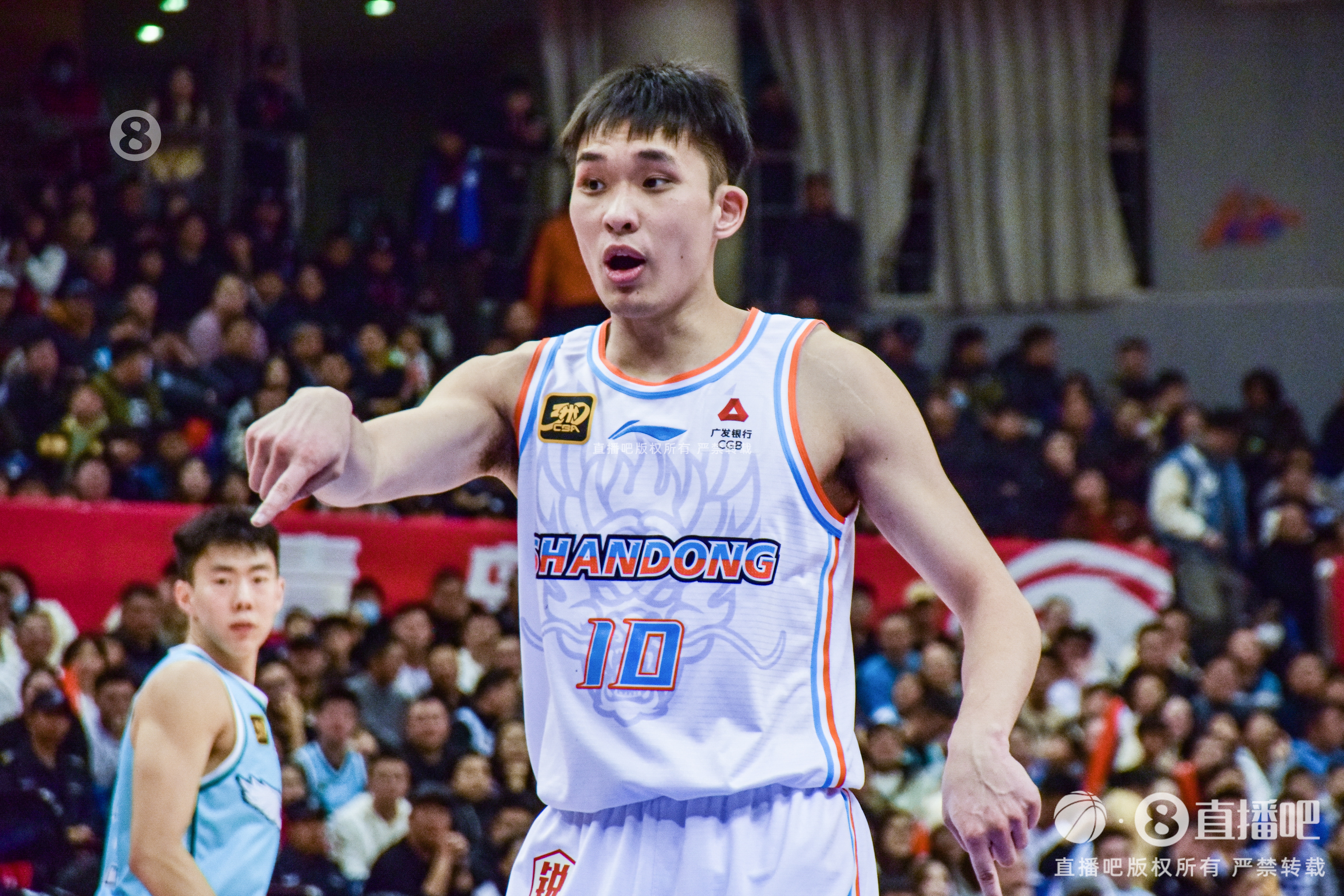  攻防俱佳！狀元秀謝智杰7中5拿到16分3板3助5斷 三分3中3