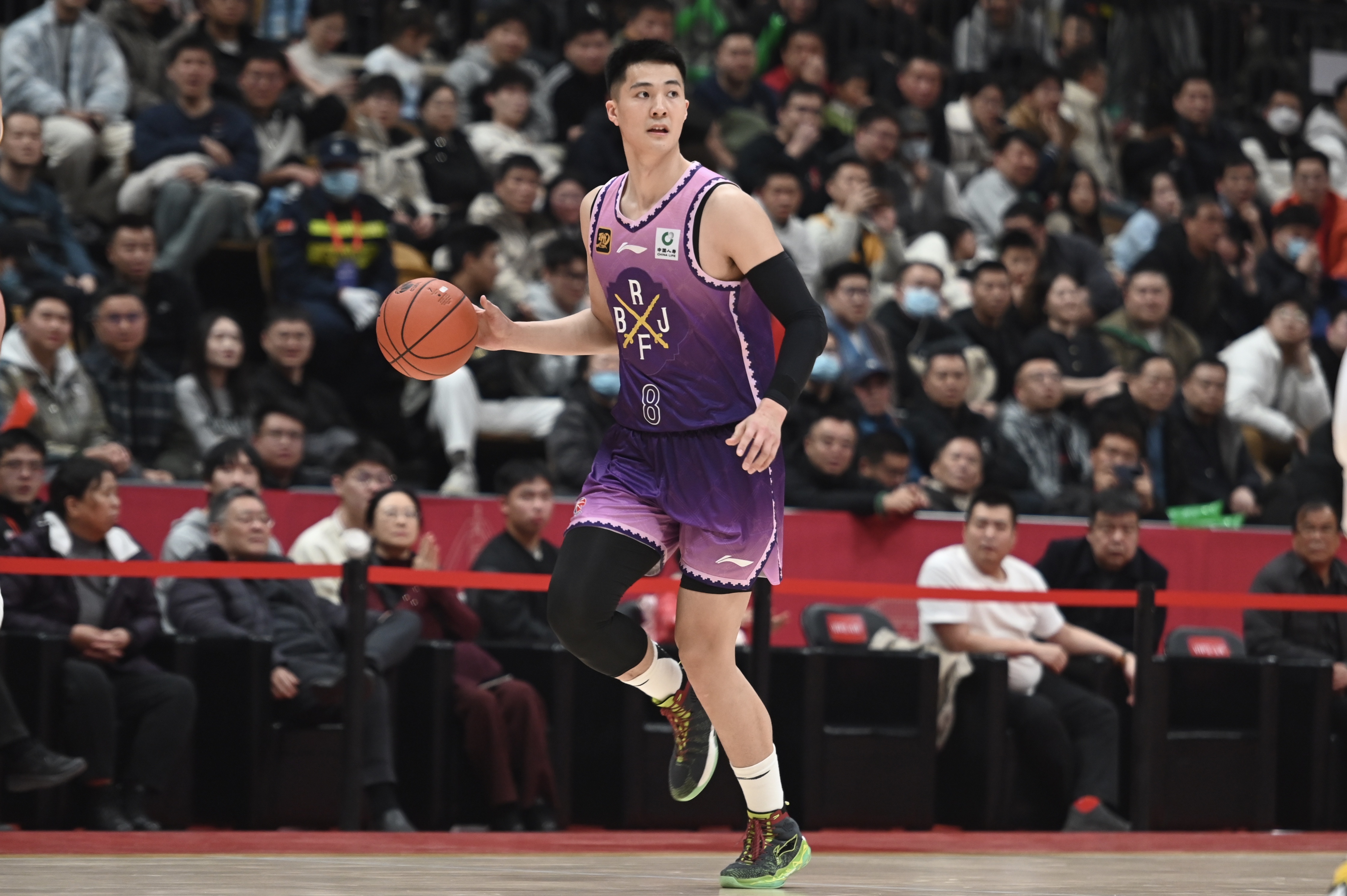  打得不錯！朱松瑋半場6中3&三分2中1拿7分&搶下7個籃板