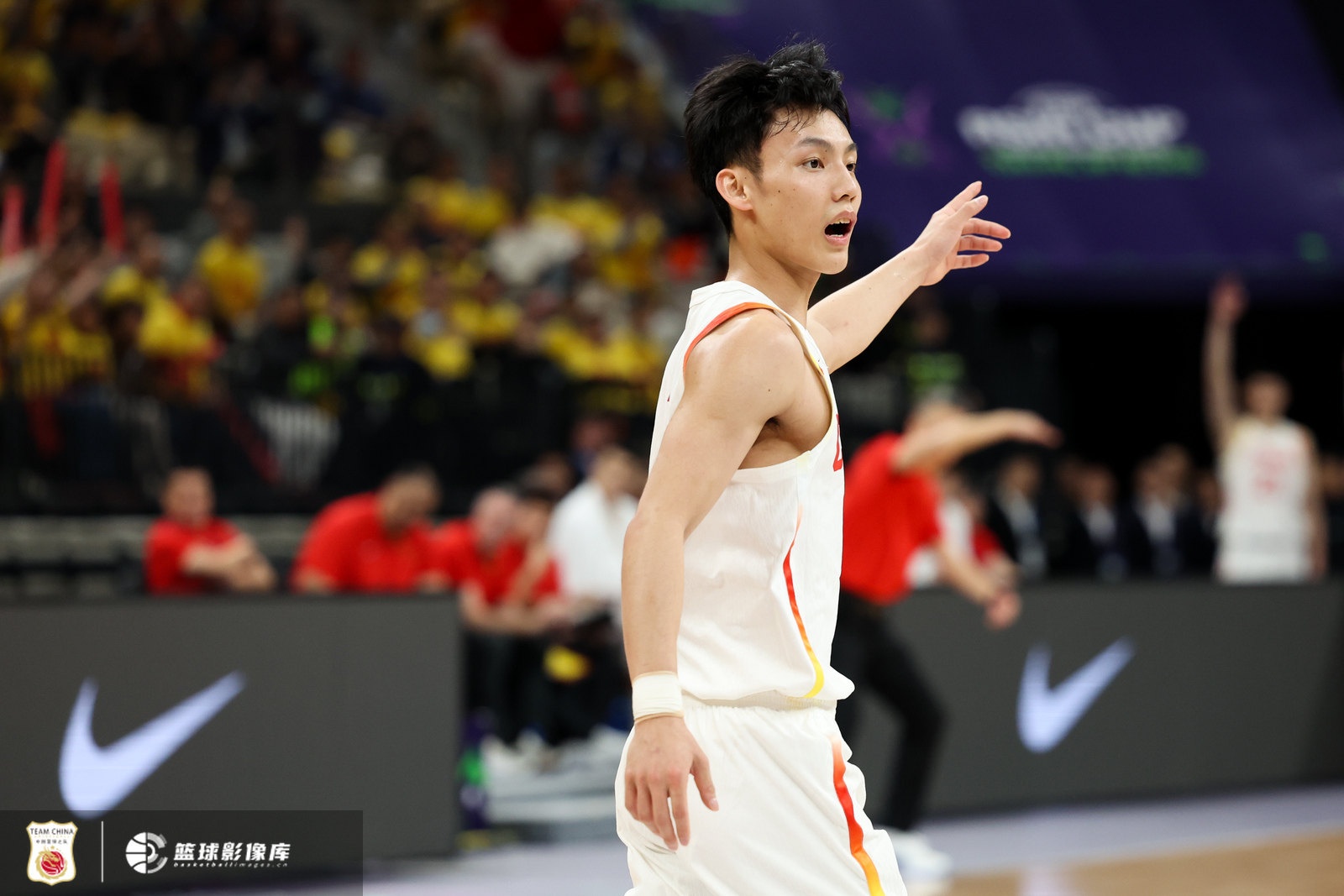  首發(fā)出戰(zhàn)不在狀態(tài)！徐杰全場(chǎng)3中0沒(méi)得分 拿到3板1助2斷另2失誤