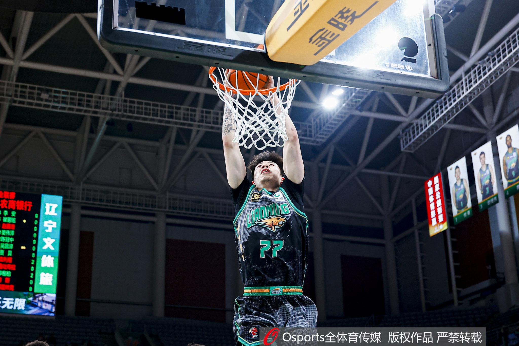  合理且高效！張鎮(zhèn)麟出場(chǎng)24分鐘10中6得12分&送6助攻 正負(fù)值+28